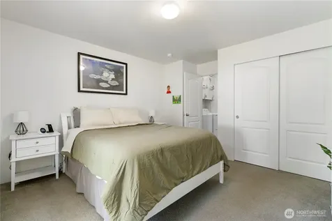 611 Cedar Avenue Port Hadlock WA 98339