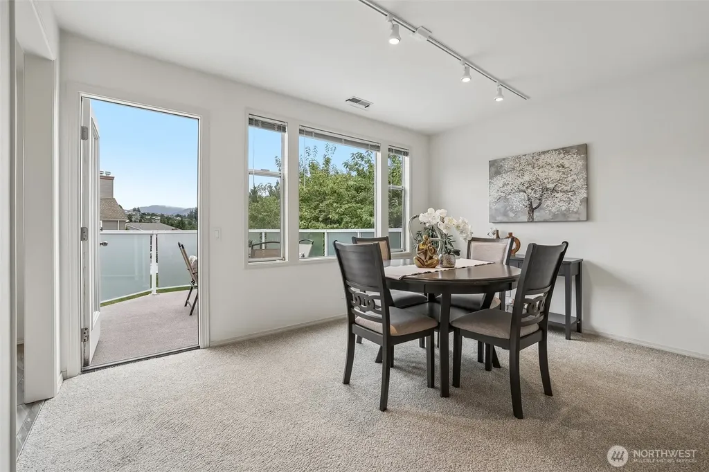 22410 SE 42nd Terrace Issaquah WA 98029