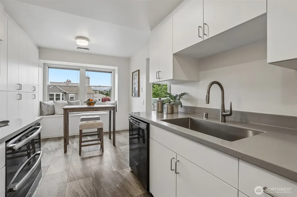22410 SE 42nd Terrace Issaquah WA 98029