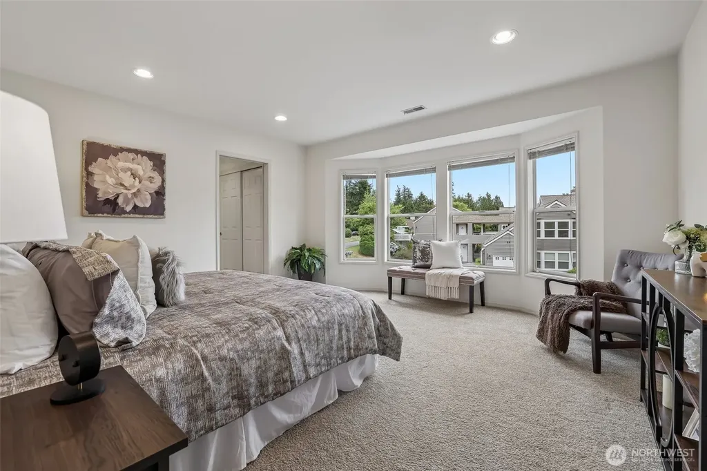 22410 SE 42nd Terrace Issaquah WA 98029