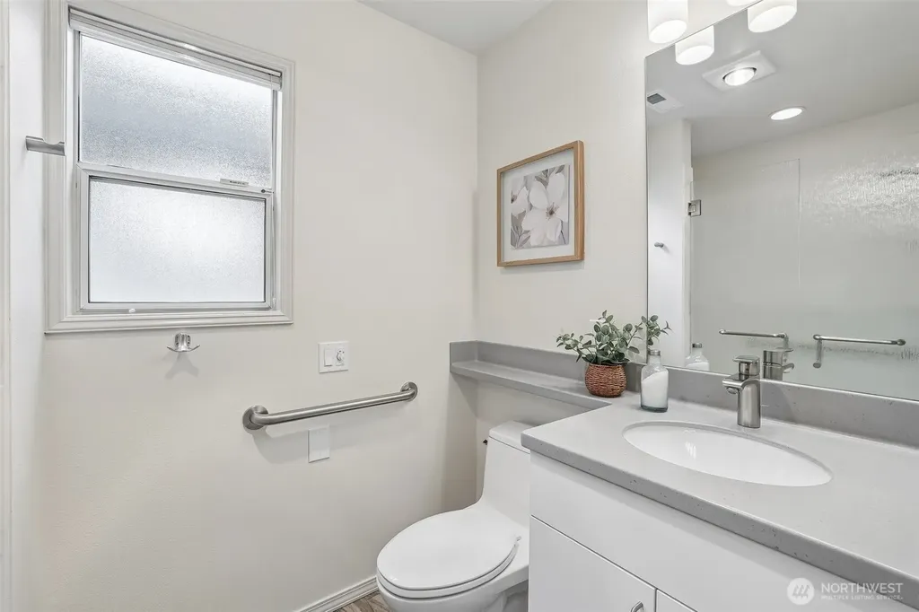 22410 SE 42nd Terrace Issaquah WA 98029