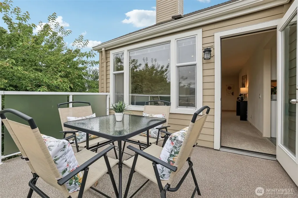 22410 SE 42nd Terrace Issaquah WA 98029