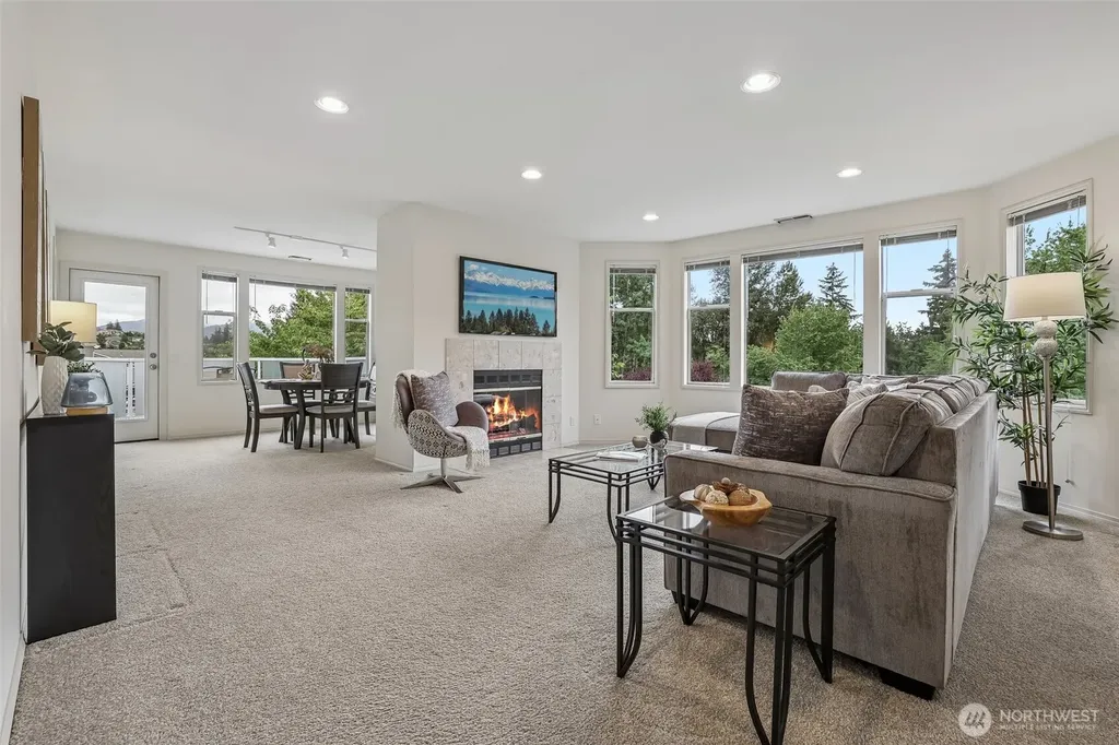 22410 SE 42nd Terrace Issaquah WA 98029