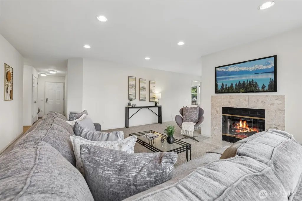 22410 SE 42nd Terrace Issaquah WA 98029
