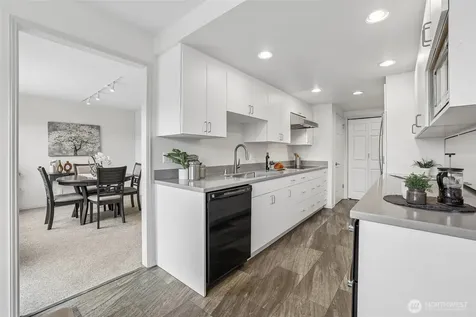 22410 SE 42nd Terrace Issaquah WA 98029