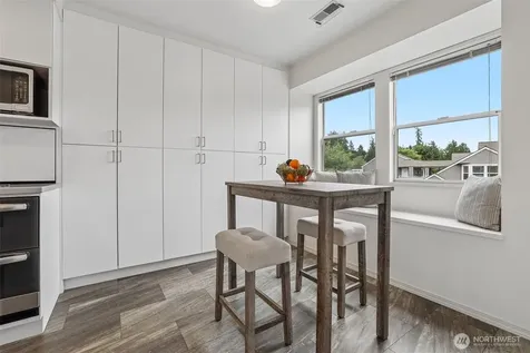 22410 SE 42nd Terrace Issaquah WA 98029