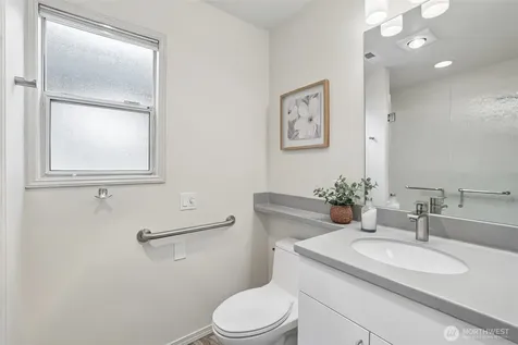 22410 SE 42nd Terrace Issaquah WA 98029