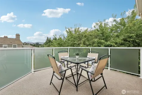 22410 SE 42nd Terrace Issaquah WA 98029