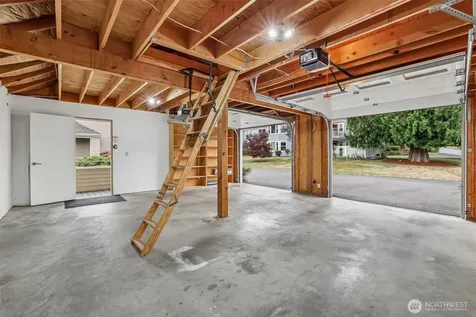 22410 SE 42nd Terrace Issaquah WA 98029