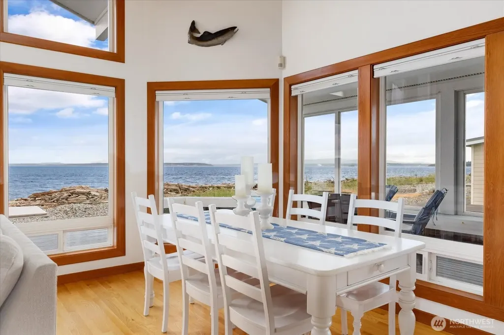 333 Keystone Avenue Coupeville WA 98239
