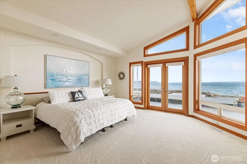 333 Keystone Avenue Coupeville WA 98239