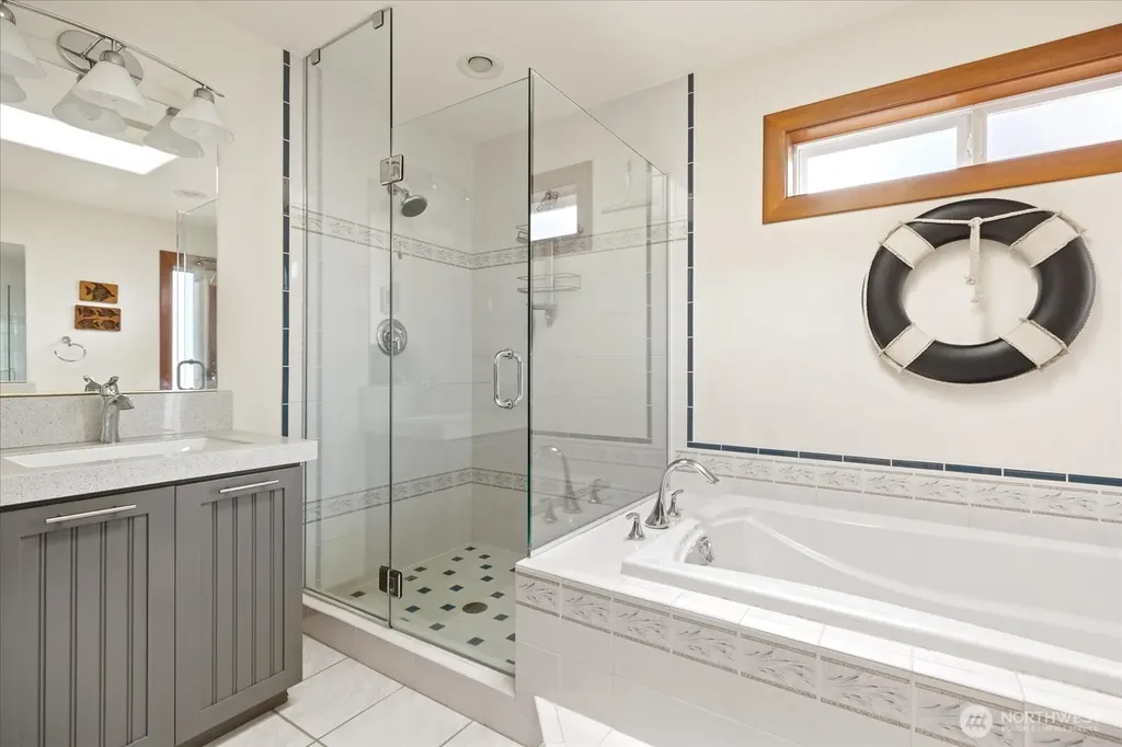 333 Keystone Avenue Coupeville WA 98239