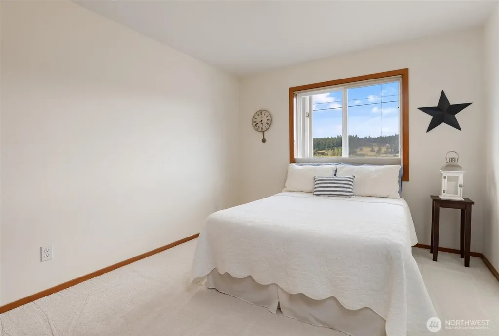 333 Keystone Avenue Coupeville WA 98239