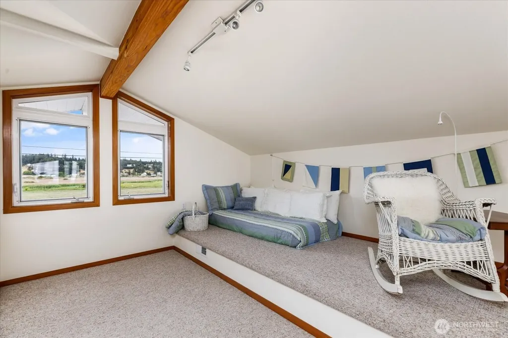 333 Keystone Avenue Coupeville WA 98239