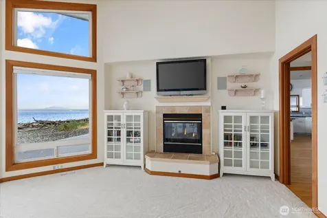 333 Keystone Avenue Coupeville WA 98239