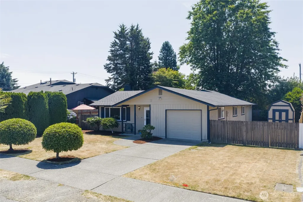 1514 52nd Street NE Tacoma WA 98422
