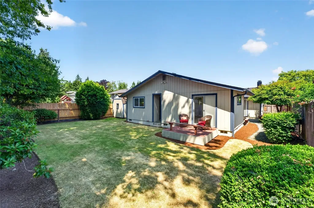 1514 52nd Street NE Tacoma WA 98422