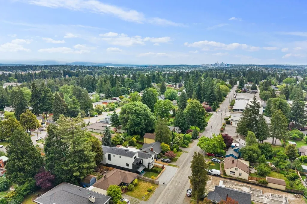 11748 Dayton Avenue N Seattle WA 98133