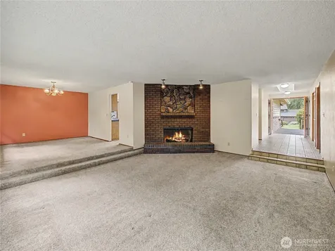 21327 SE 252nd Place Maple Valley WA 98038