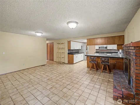 21327 SE 252nd Place Maple Valley WA 98038
