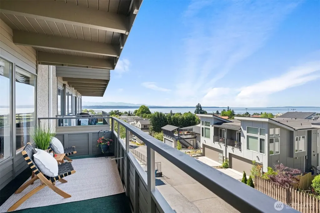 655 Main Street Edmonds WA 98020