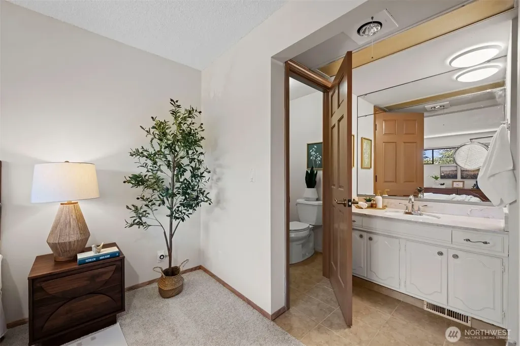 655 Main Street Edmonds WA 98020