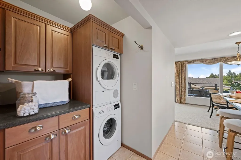 655 Main Street Edmonds WA 98020