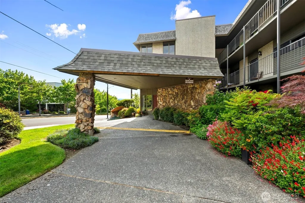 655 Main Street Edmonds WA 98020