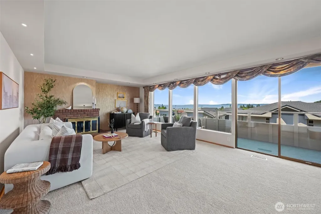 655 Main Street Edmonds WA 98020