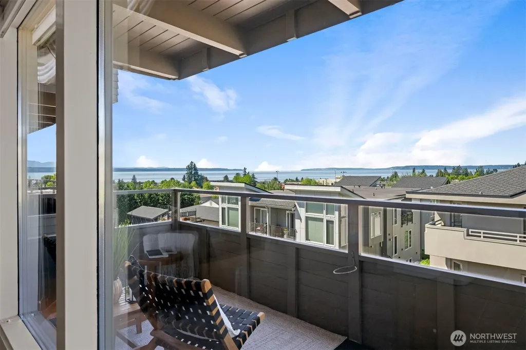 655 Main Street Edmonds WA 98020