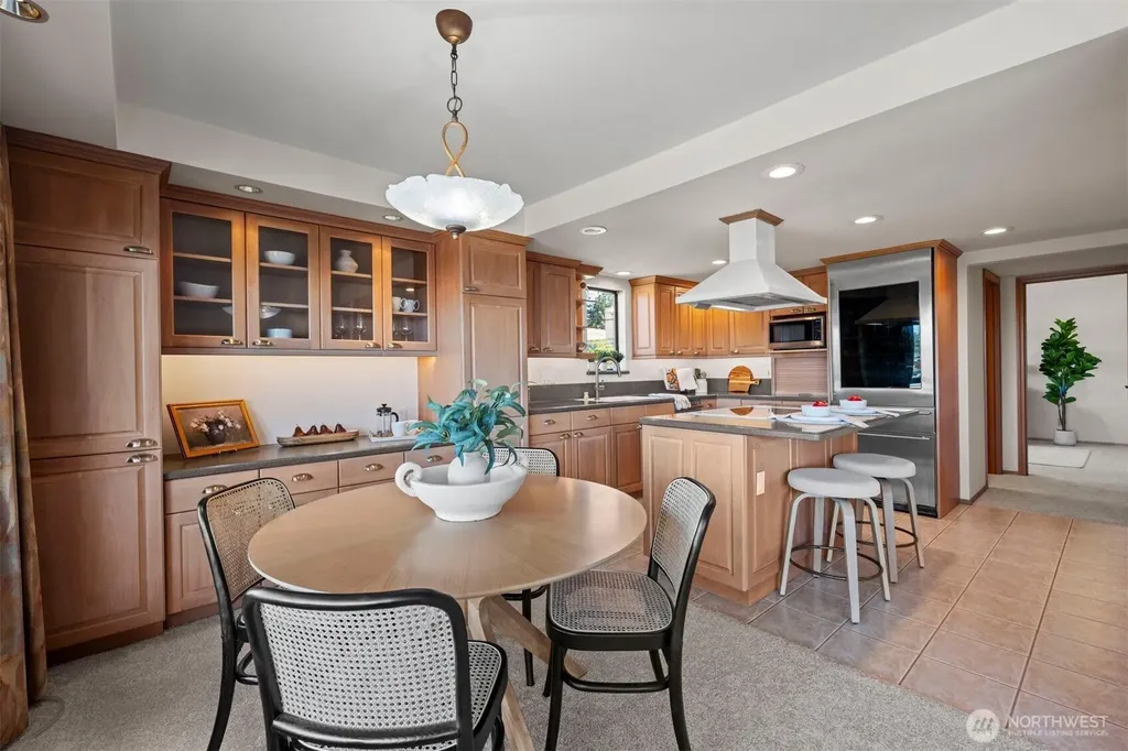 655 Main Street Edmonds WA 98020