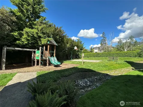 1829 95th Street SW Everett WA 98204