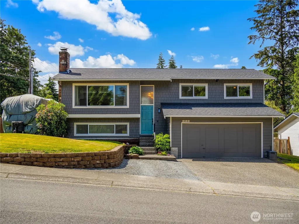 2103 306th Place Federal Way WA 98023