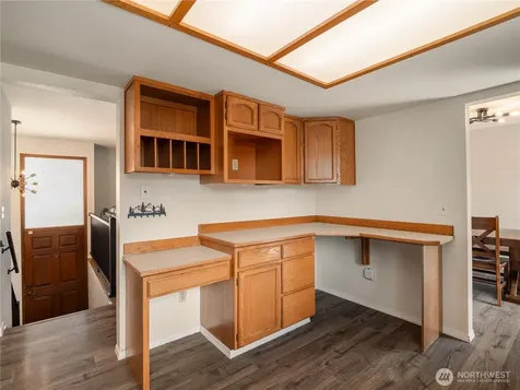 2103 306th Place Federal Way WA 98023