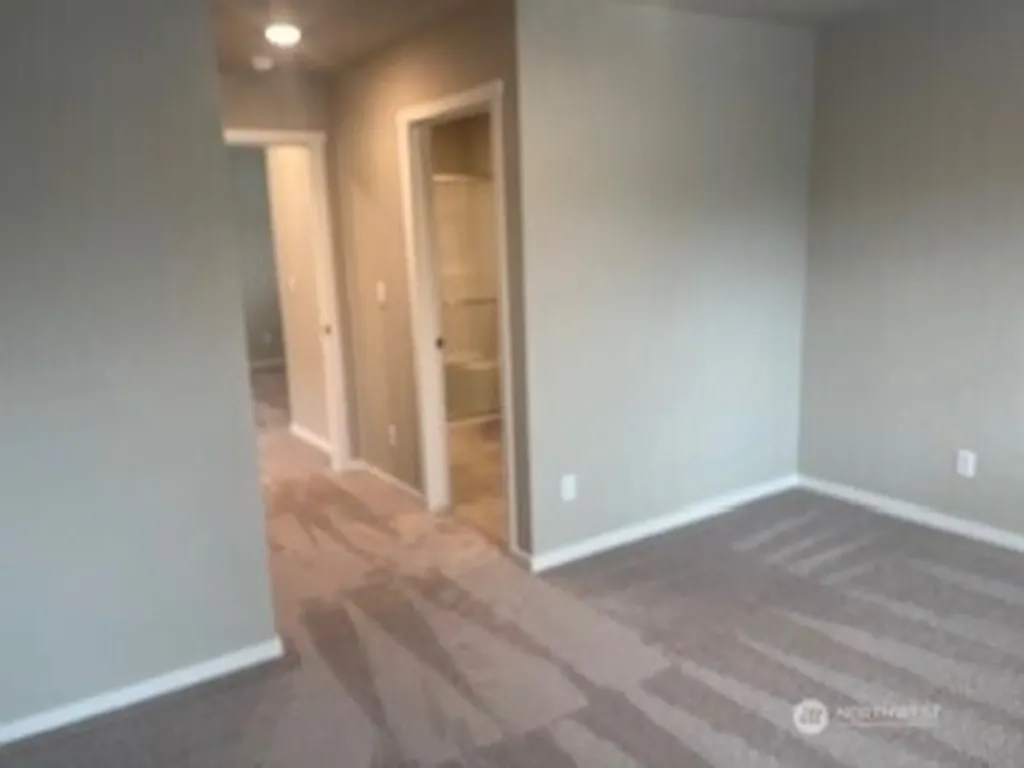 821 Bradley Street NE Lacey WA 98516