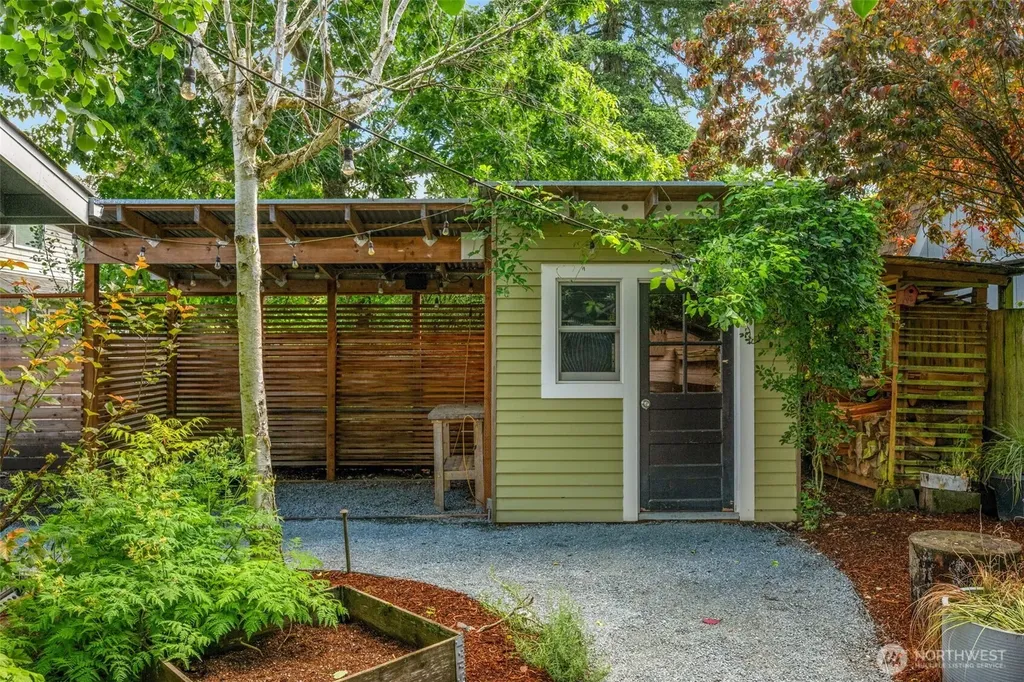 3033 NE 92nd Street Seattle WA 98115