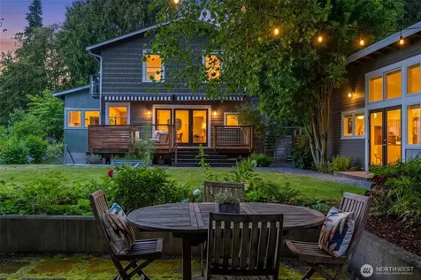 3033 NE 92nd Street Seattle WA 98115