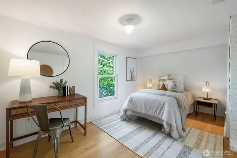3033 NE 92nd Street Seattle WA 98115