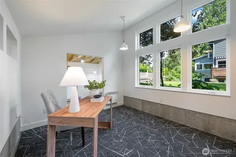 3033 NE 92nd Street Seattle WA 98115