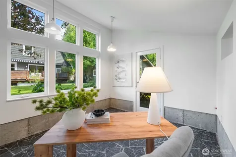 3033 NE 92nd Street Seattle WA 98115