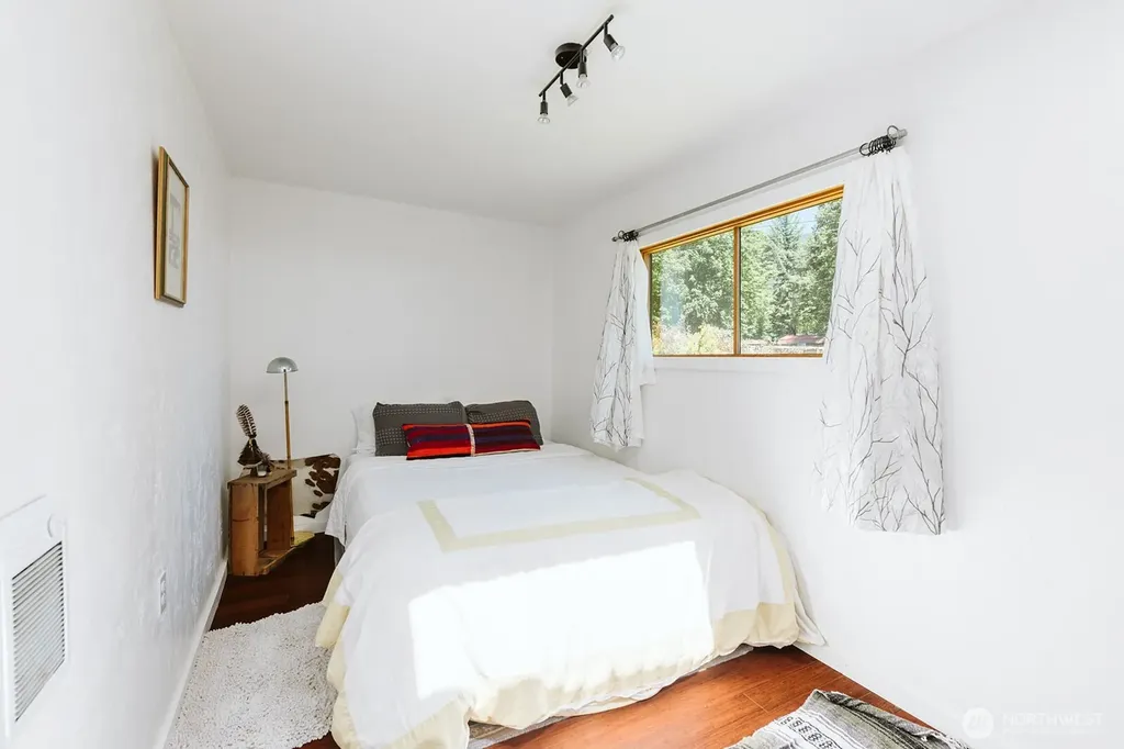 109 Mt Rainier Drive Packwood WA 98361