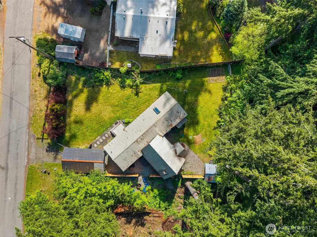 109 Mt Rainier Drive Packwood WA 98361
