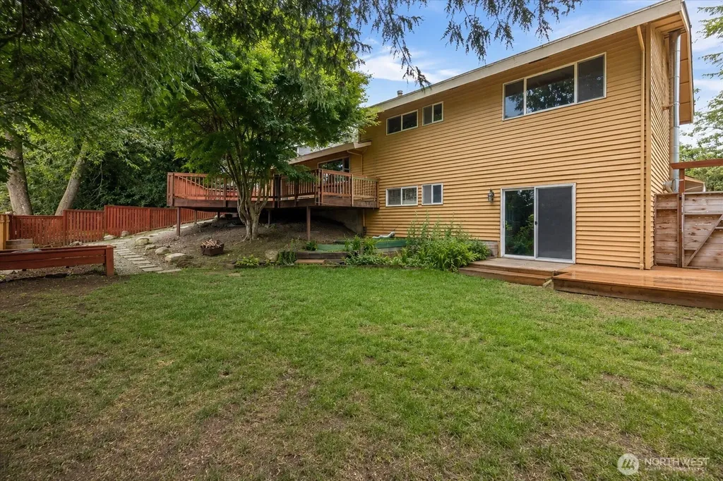 15618 SE Fairwood Boulevard Renton WA 98058