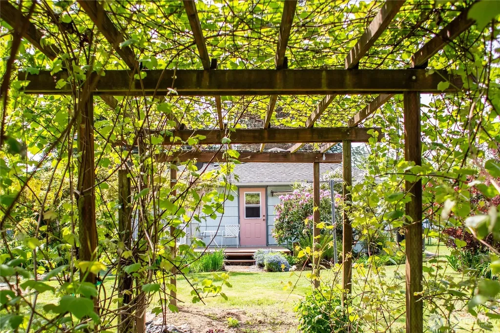 2702 Karen Frazier Road SE Olympia WA 98501