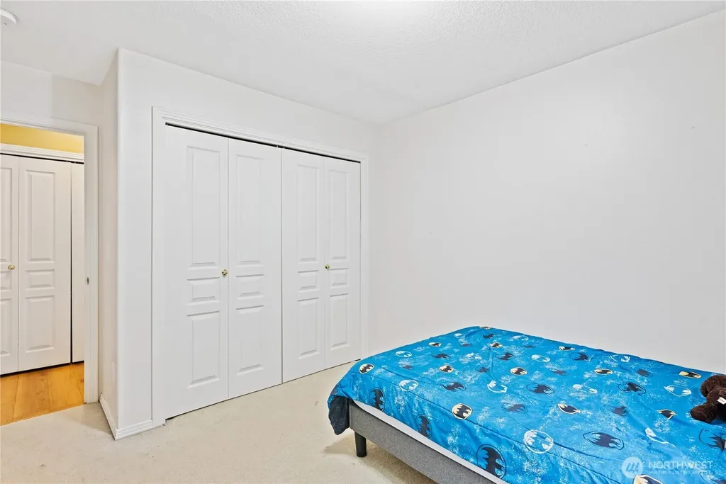 2350 Jathom Lane Longview WA 98632