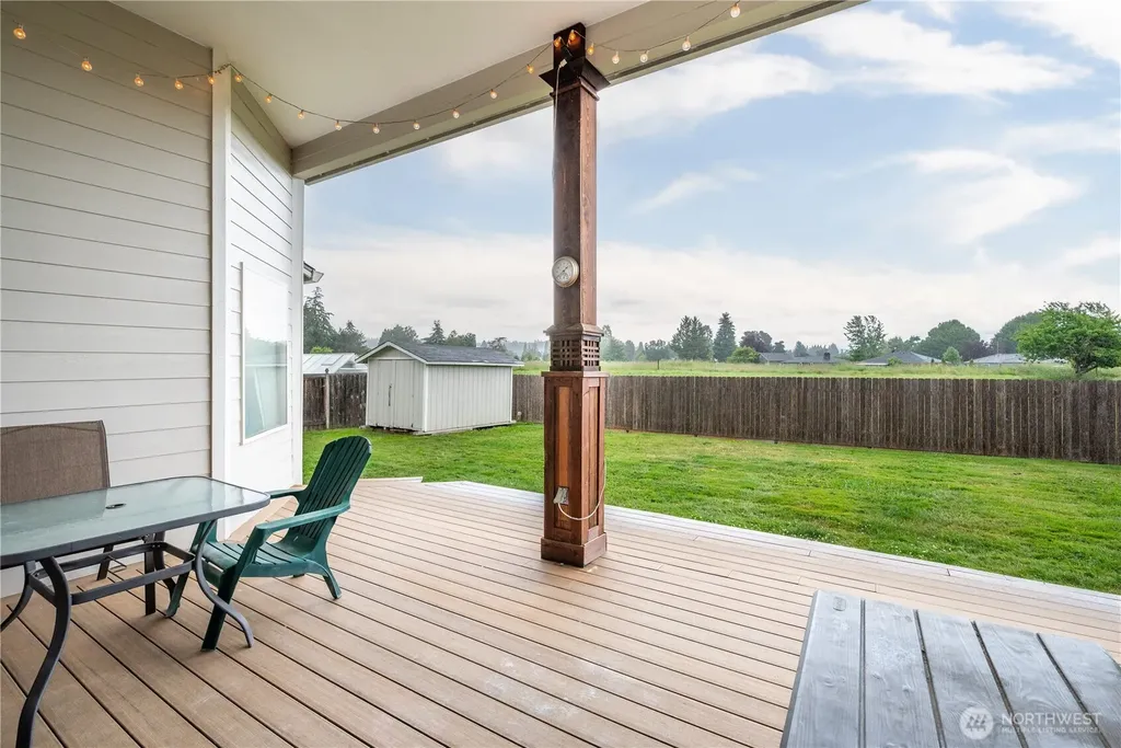 2350 Jathom Lane Longview WA 98632