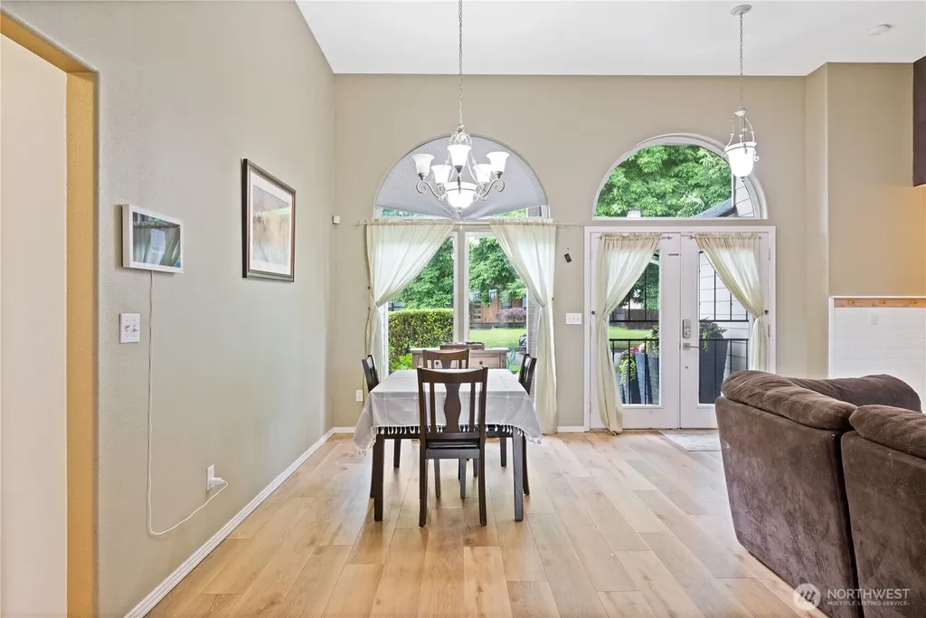 2350 Jathom Lane Longview WA 98632