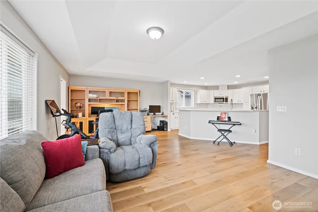 2350 Jathom Lane Longview WA 98632