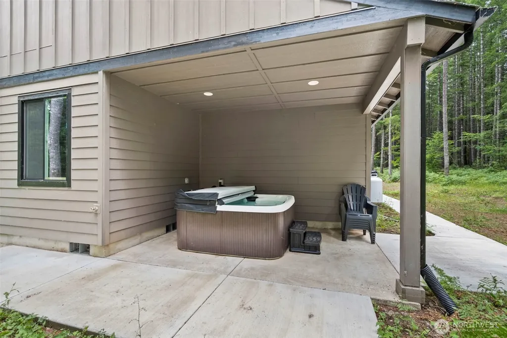 128 Riverdance Lane Packwood WA 98361