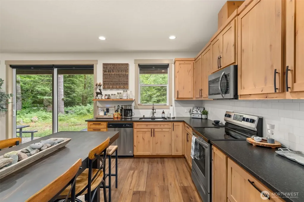 128 Riverdance Lane Packwood WA 98361